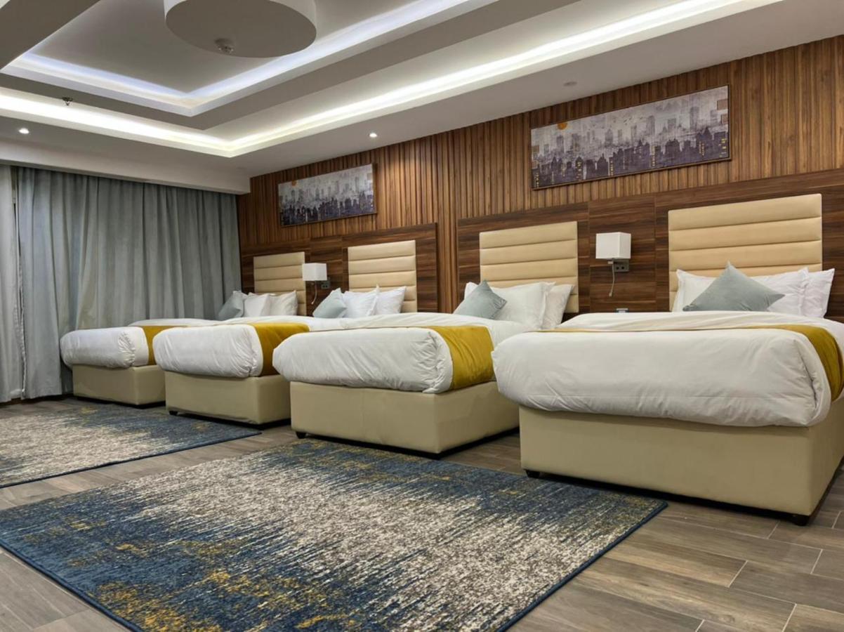 Premium Quadruple Room